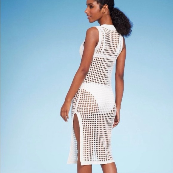 Shade and Shore Crochet Beach Cover Up - Picture 2 of 4